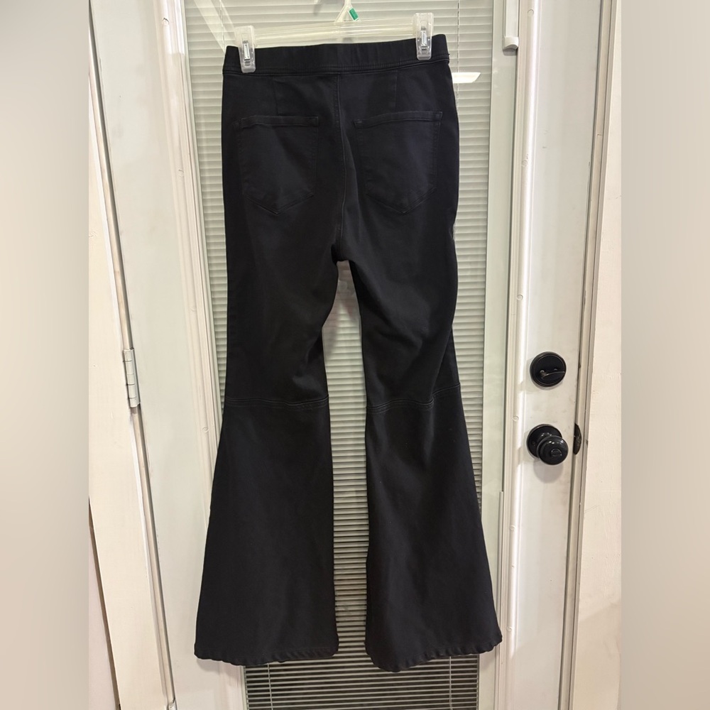 Ladies Sz med jeans by CELLO